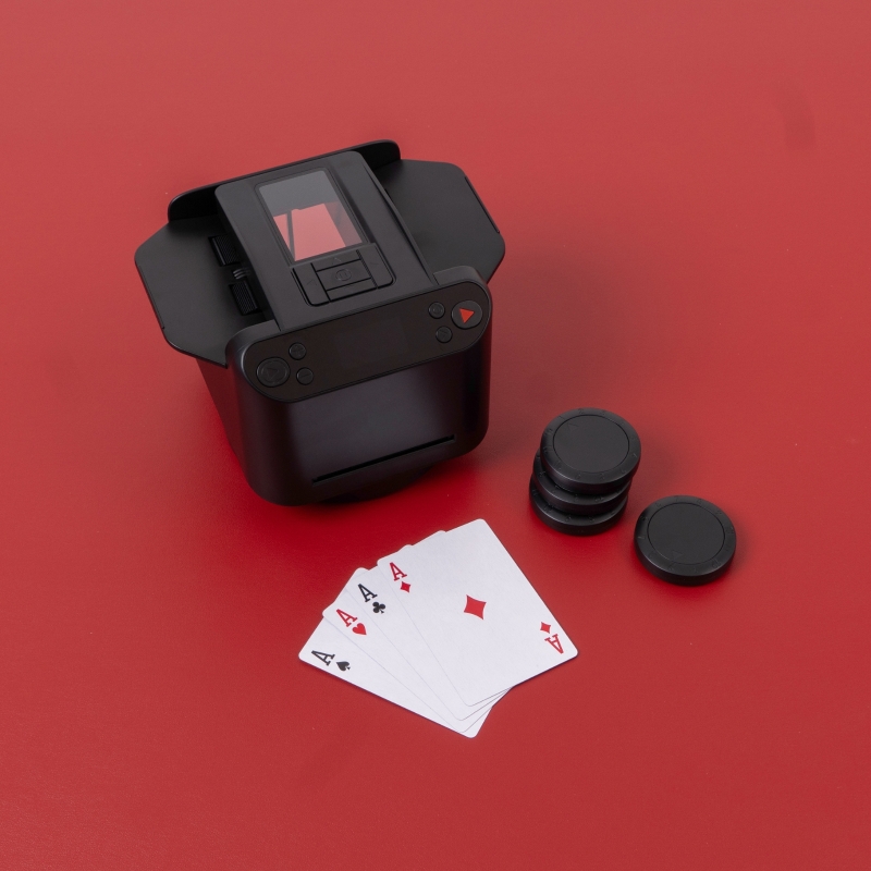 4/8 Pezzi Bottoni con Telecoma - Themed Playing Card recensione e prezzo