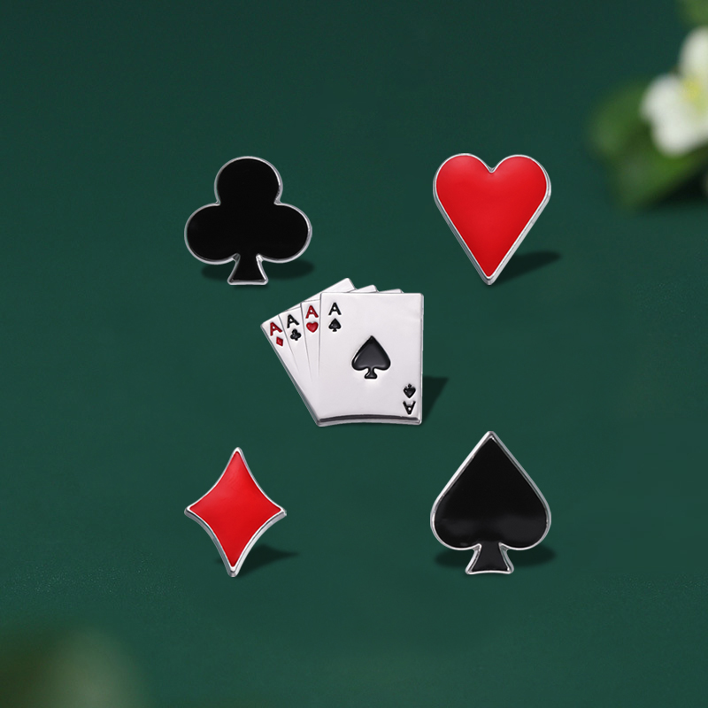 Carte da gioco Spille smaltate - Themed Playing Card recensione e prezzo